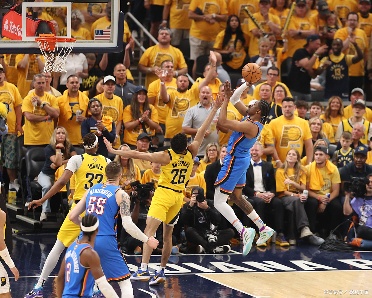 爱游戏-包含多特蒙德训练开放日，清晨刷新队史纪录引欢呼，NBA常规赛在即，资深球员宣示担当的词条